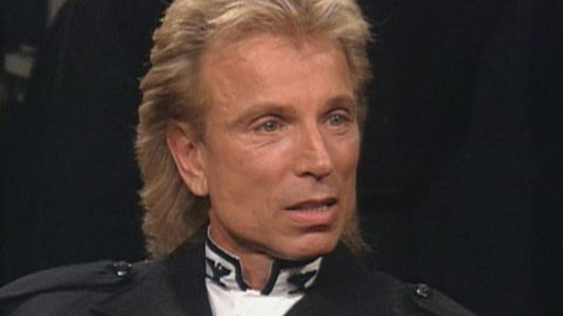 Jerry Capeci; Mystery Writers; Siegfried & Roy — Charlie Rose